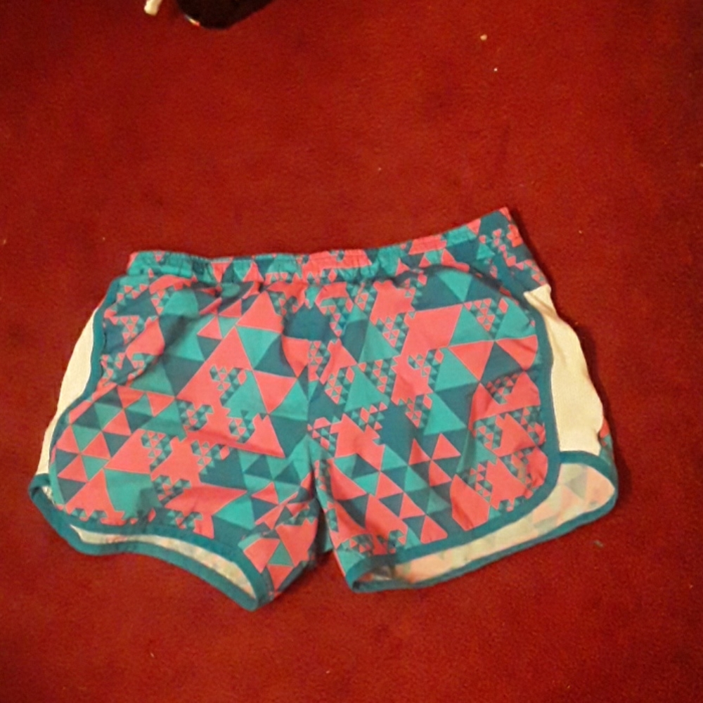 Shorts - Picture 5 of 5